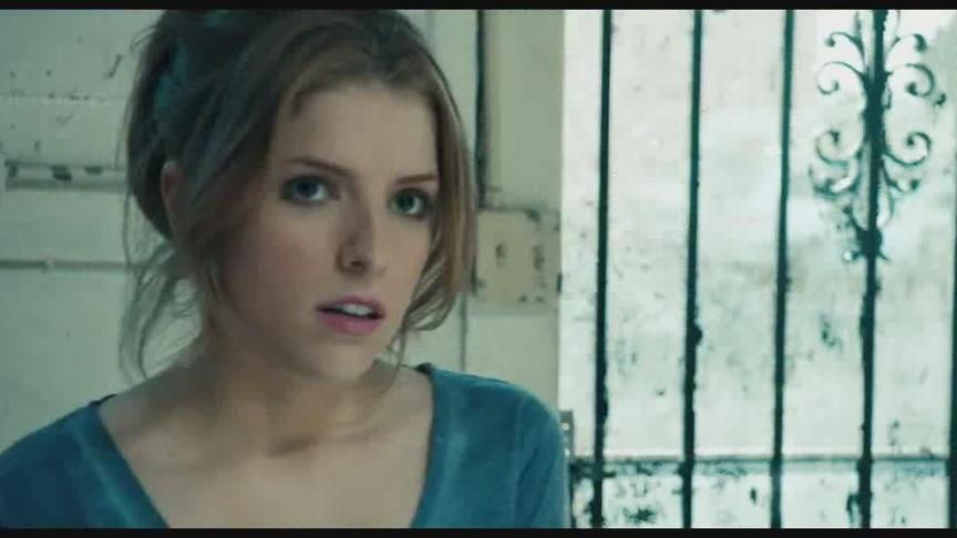 [图]杯子歌 当我离去后 Anna Kendrick-Cups When I am Gone「MV」