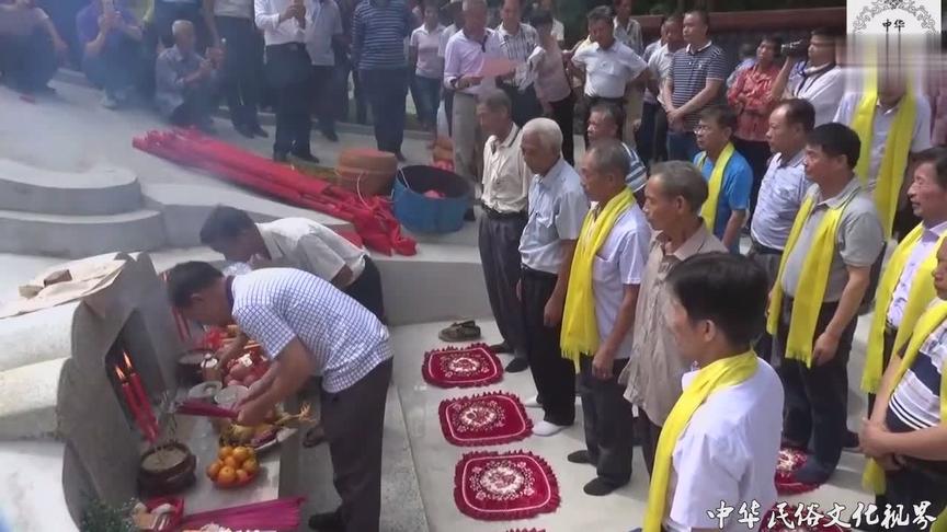 [图]广东梅州圆坟民俗，当地客家最常见的传统文化，你家乡有这样吗