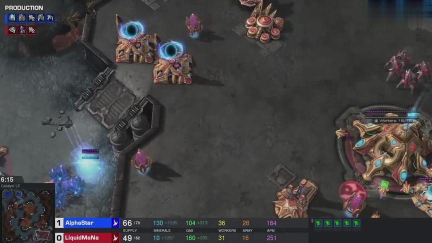 [图]「SC2」星际2 AI表演赛：AlphaStar vs Mana