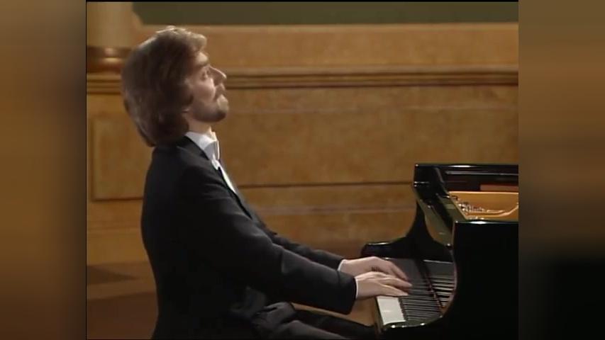 [图]齐默尔曼钢琴演奏肖邦《g小调第一叙事曲》