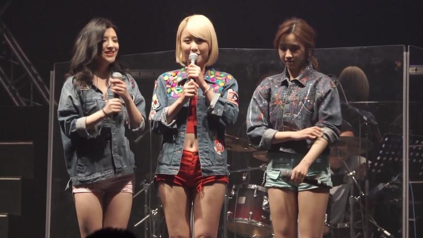 [图]As One-New Girl-Neway Music Live 2014 饭拍