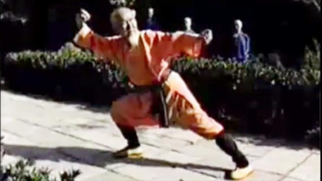 [图]几十年前拍摄的少林老僧演练的少林古拳法：一路大通臂拳