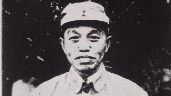 《历史人文》_他曾是副总理，打过无数胜仗，儿女却无一人做官！