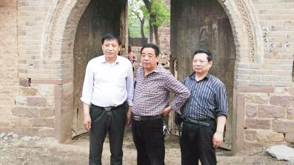 《历史人文》_河南的一个小山村，走出去过155位官员，原来全都是皇族后裔