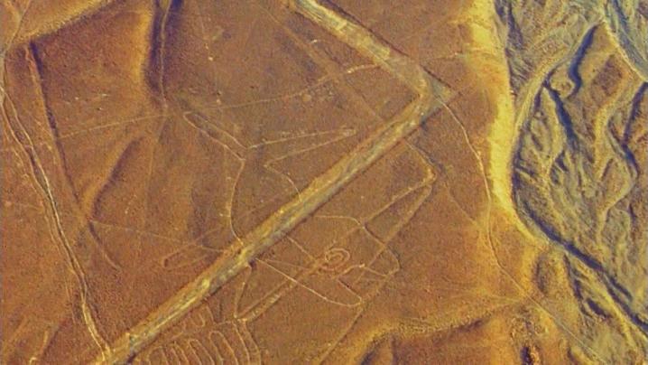 [图]空中航拍照片带你去看看著名的秘鲁十大纳斯卡（Nazca)岩壁画