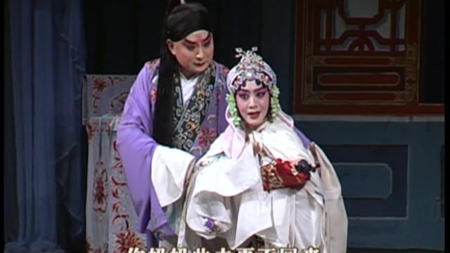 [图]李胜素精彩演绎京剧《白蛇传·合钵》“小娇儿”，太虐心了