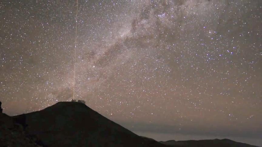 [图]夜空为什么是黑的？越是简单的问题，越能揭示出宇宙奥秘