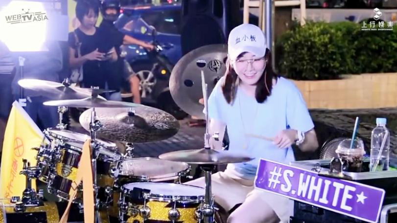 [图]罗小白《殘酷な天使のテーゼ》新世纪福音战士主题曲 Drum COVER