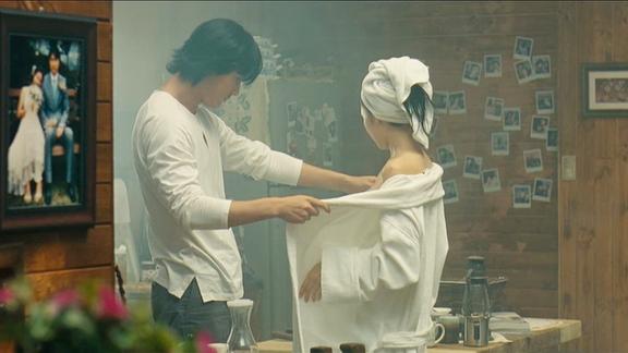 《我脑海中的橡皮擦》_女孩27岁患上老年痴呆，分不清老公是谁，生活却变得无比幸福