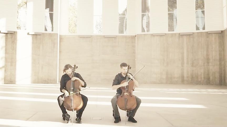 [图]提琴双杰「2CELLOS」-《Hallelujah》哈利路亚