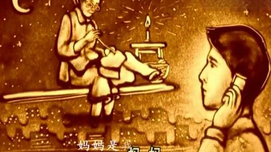 [图]徐晶晶一首《妈妈是我心中的灯》歌声深入内心，娓娓动听！