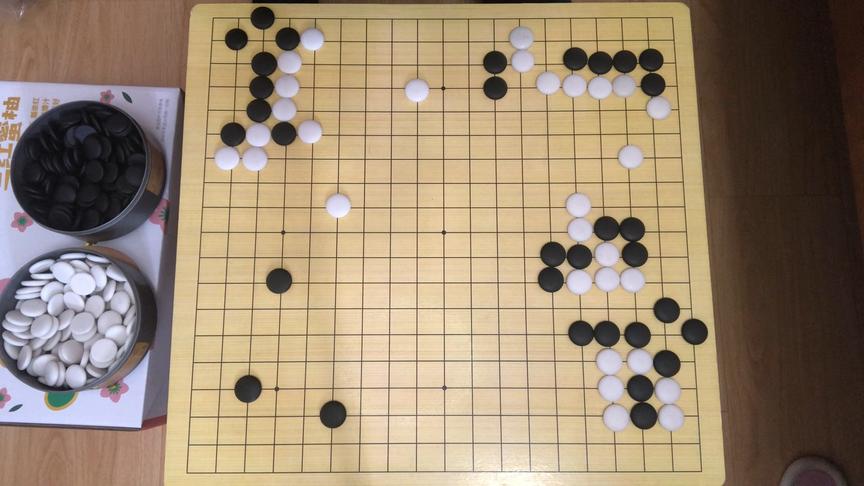 [图]柯洁大战AlphaGo！第一次交手看不起AI，怎么过分怎么来