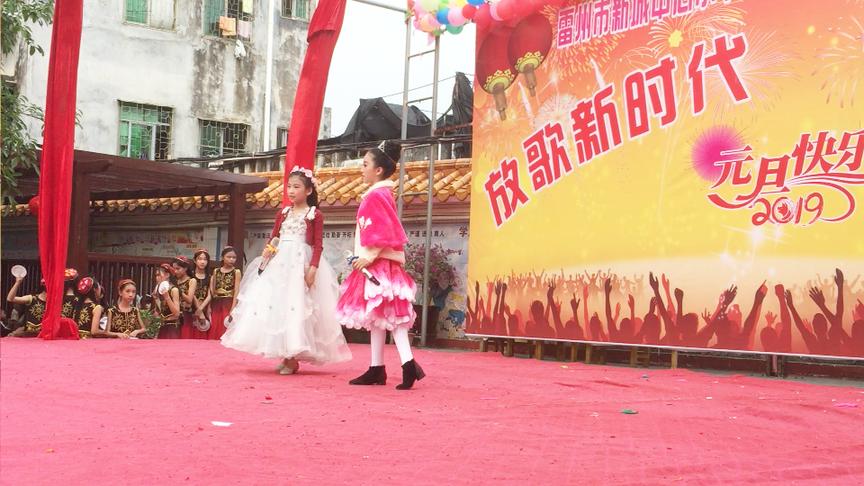 [图]一首童声《少年中国强》，励志少年浑身热血……