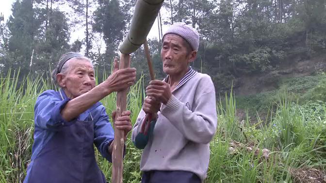 [图]周浩纪录片《日子》一对老夫妻家长里短的平凡生活 上