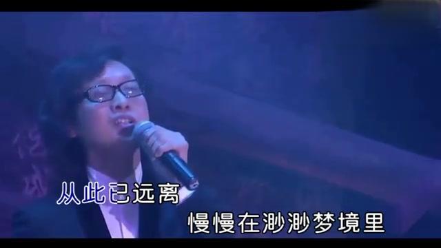 [图]谢军现场演唱《碎心石》撕心裂肺的歌声，听了一整天！