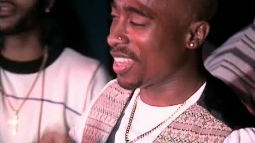 [图]说唱传奇Tupac现场版California Love（Live at Club 1995）