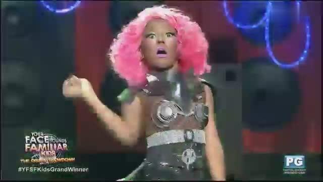 [图]这是麻辣鸡Nicki Minaj被黑的最惨的一次！Superbass还能这么唱