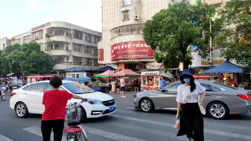 实拍福建福州长乐漳港镇,小吃多真热闹,很适合生活的一座小城镇