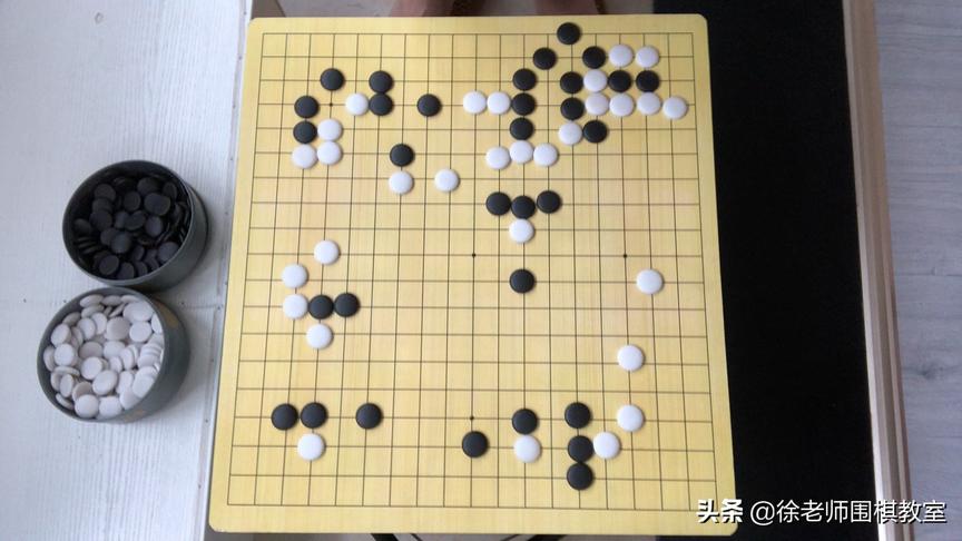 [图]倡棋杯：柯洁vs女子围棋第一人！对面坐个美女，柯洁会心慈手软吗