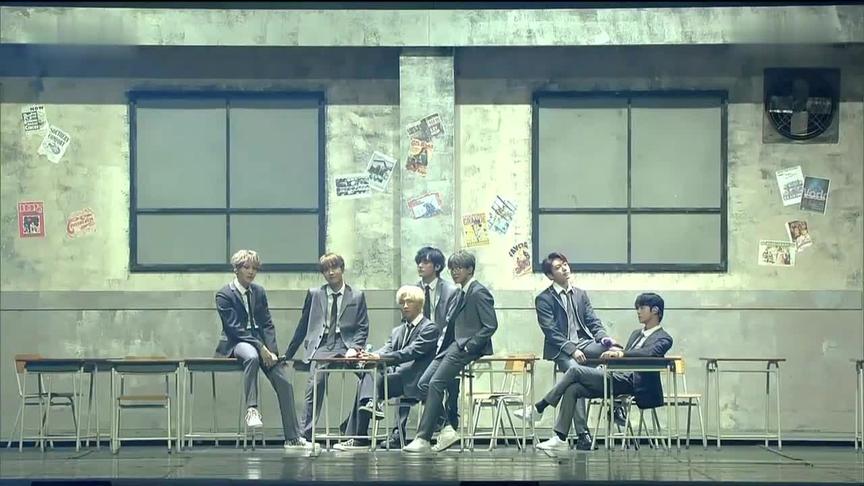 [图]防弹少年团BTS《Boy In Luv》MMA音乐颁奖典礼舞台现场版191130