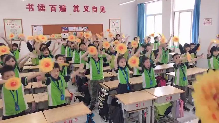 [图]宁津新城实验学校小学生合唱《童心向党，爱在中国》#小学生