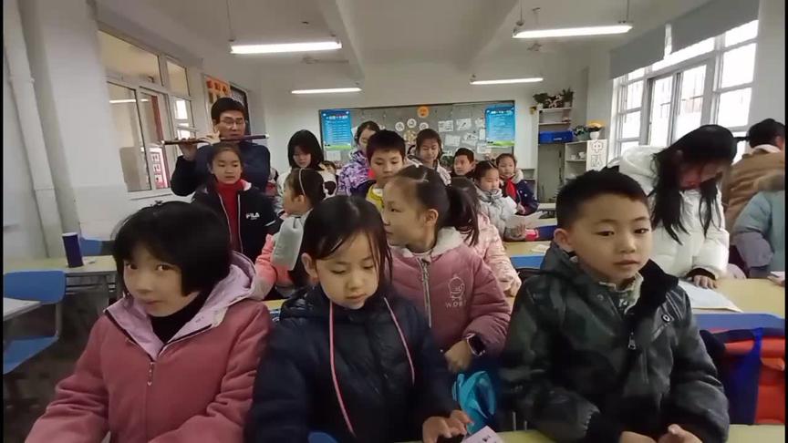 [图]小学生初学试唱昆曲《长生殿》【泣颜回】