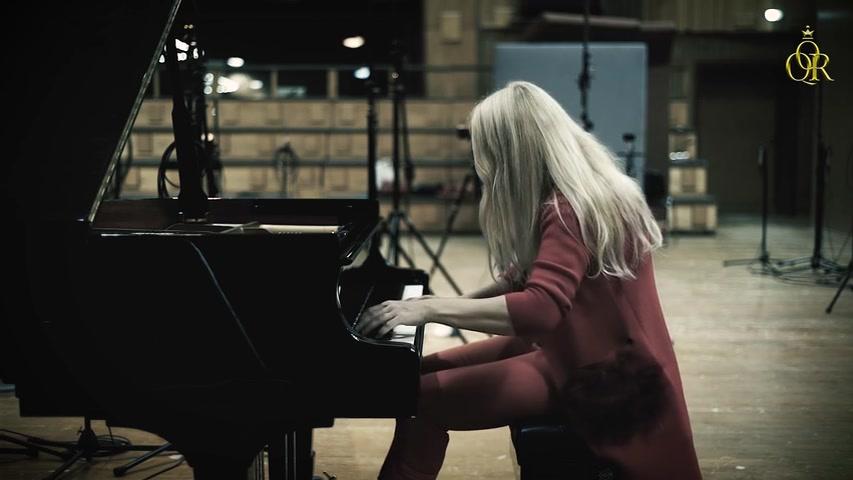 [图]Valentina Lisitsa演奏贝多芬-升c小调第十四钢琴奏鸣曲《月光》