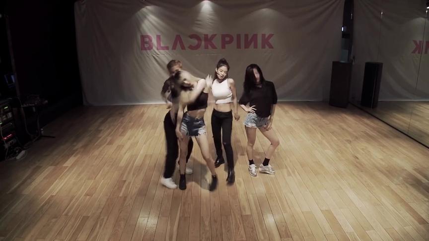 [图]BLACKPINK练习室《WHISTLE》