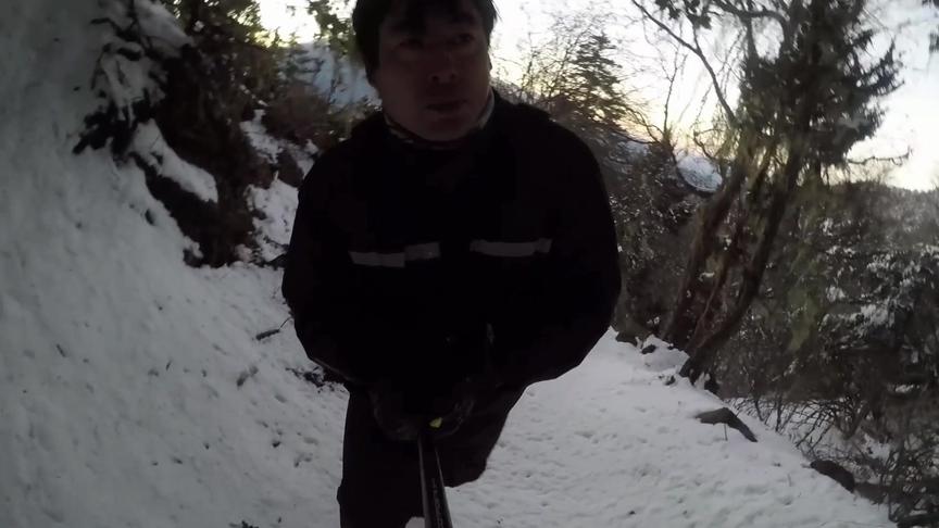 [图]小哥冬季一个人半夜出发爬雪山，终于拍到了梅里雪山