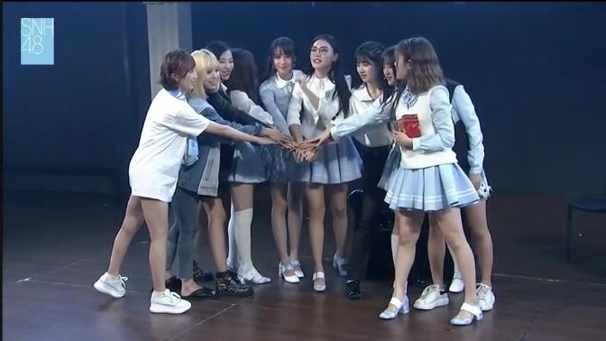 [图]【SNH48】小品《双面偶像》 星梦剧院四周年Team SII特别公演