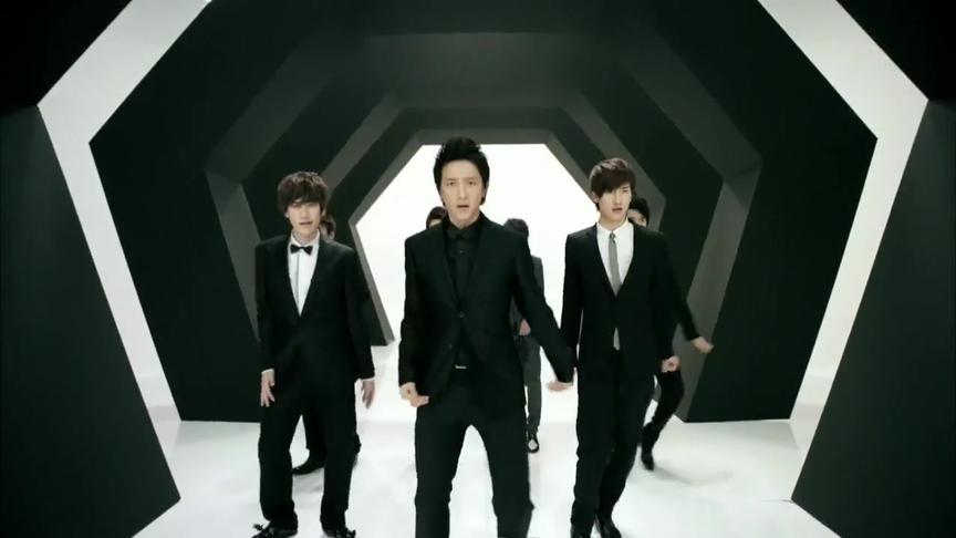 [图]Super Junior-M《Super Girl》韩文版MV