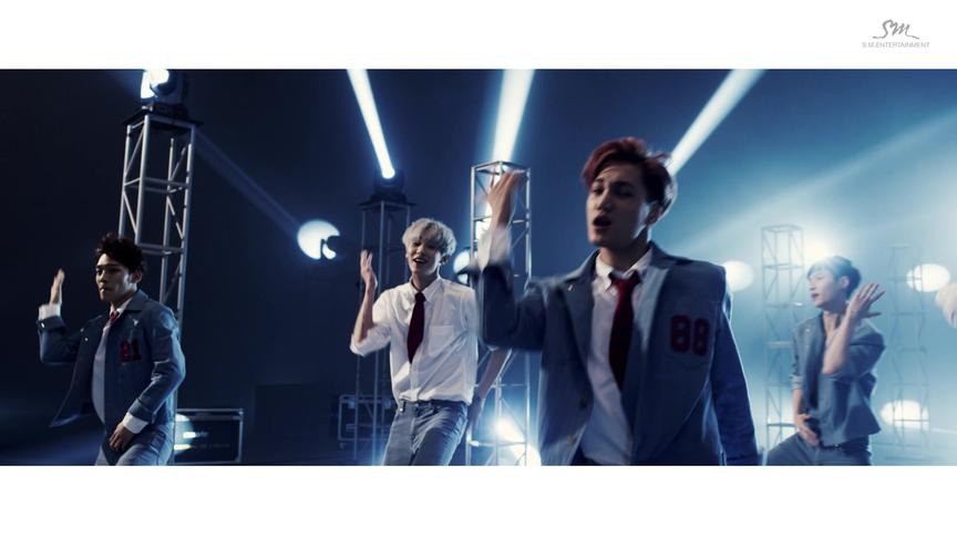 [图]EXO《LOVE ME RIGHT》正式版MV