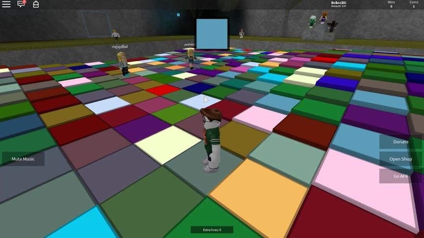 波波仔解说 roblox 色彩热潮：这个游戏只有美术生才能玩的好！