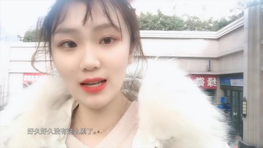 学姐来一把VLOG，百万粉丝UP主吃吃逛逛玩玩的一天，新年新开始