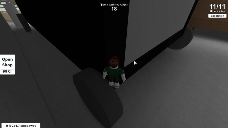 波波仔解说 roblox 捉迷藏模拟器：轮子后是无敌的，没人找得到！