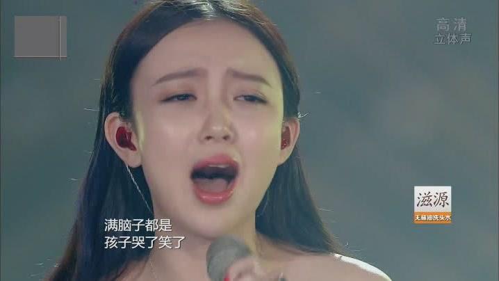 广西女神翻唱了一首时间都去哪儿，播放量瞬间超过了1.3亿次！