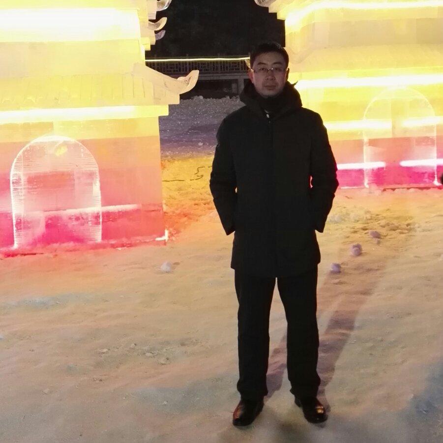姜大伟头像