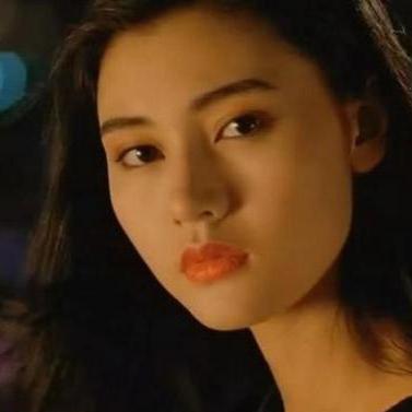 你微笑起来好美1997头像