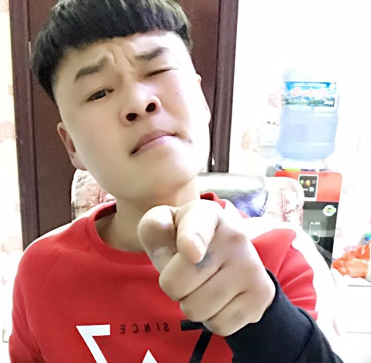 武店小刘军头像