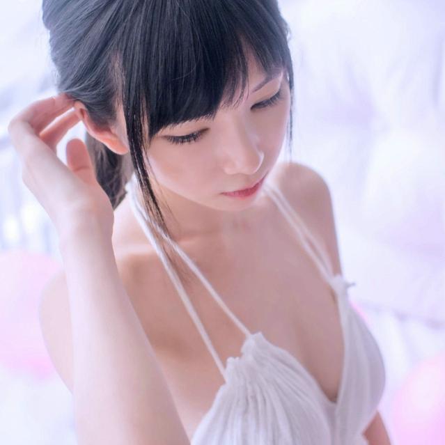 迷恋秉权头像