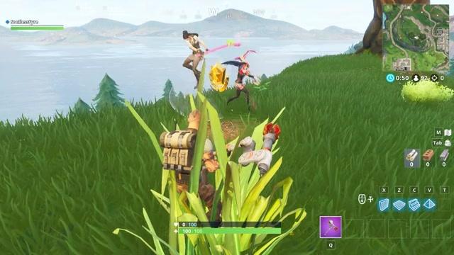 堡垒之夜第五赛季第8周任务：在三个座椅之间搜索的具体位置演示