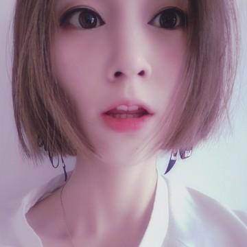 爱旗呀头像