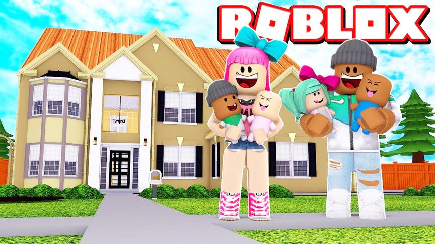 小飞象解说 Roblox领养模拟器 我居然在别人家睡觉洗澡？