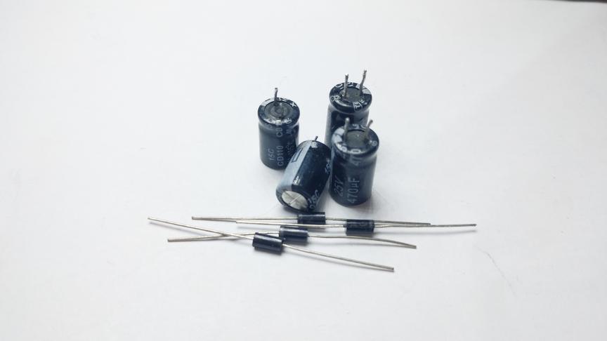 教你用二极管和电容制作倍压整流电路，轻松升高电压