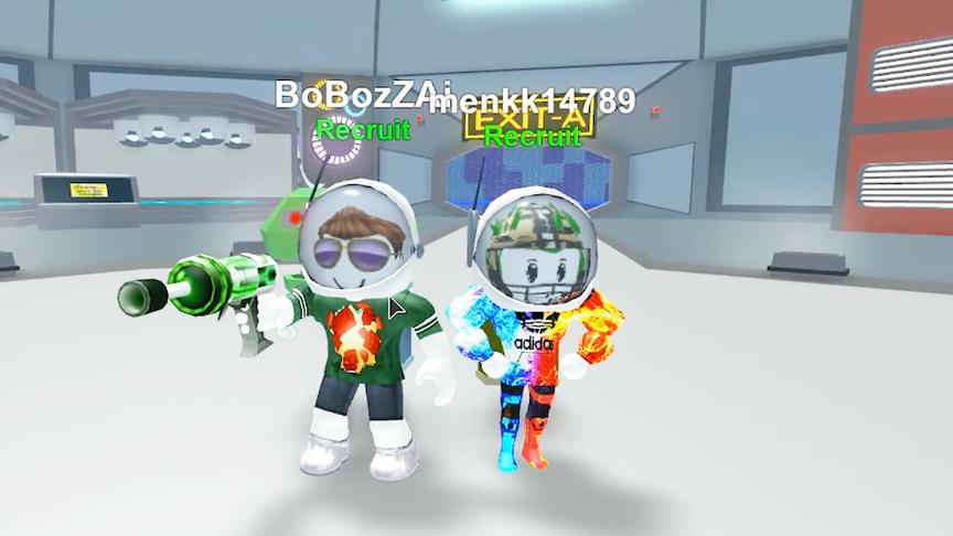 波波仔解说 roblox 太空采矿模拟器：我玩采矿游戏是真的有运气！