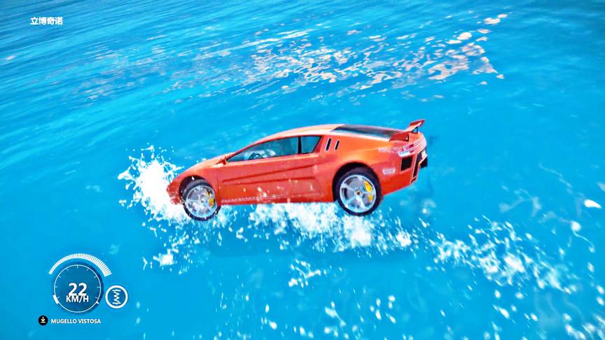 小林解说：在海中驾驶超级跑车，蜻蜓点水还真有点刺激！