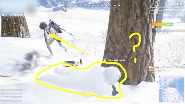 绝地求生：穿雪地吉利服，躲在敌人眼皮底下，他们的反应笑死我了