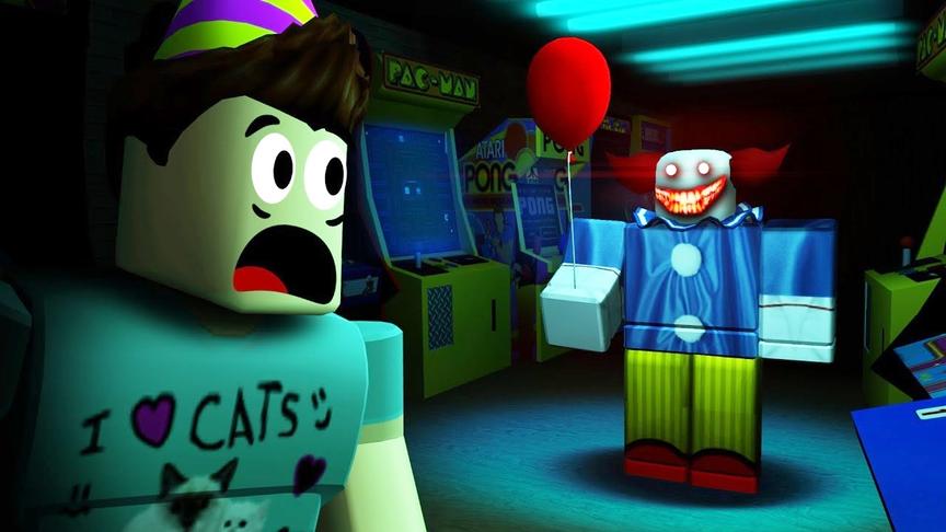 Roblox生日派对：游戏厅里出现可怕小丑，一把火把房子烧了？