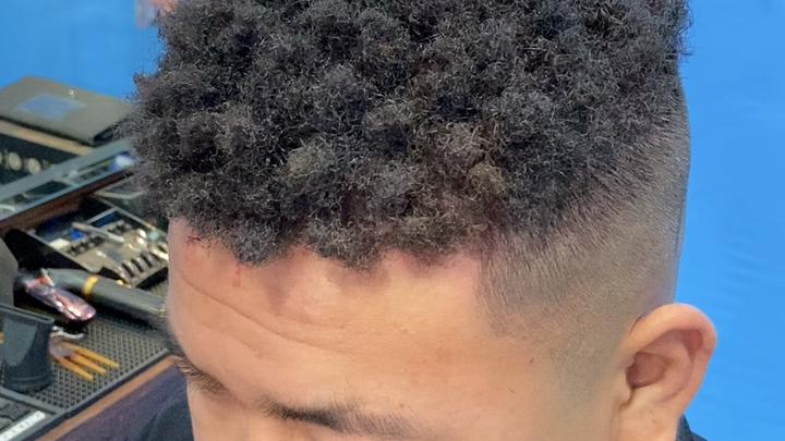 黑人烫,佛祖头.