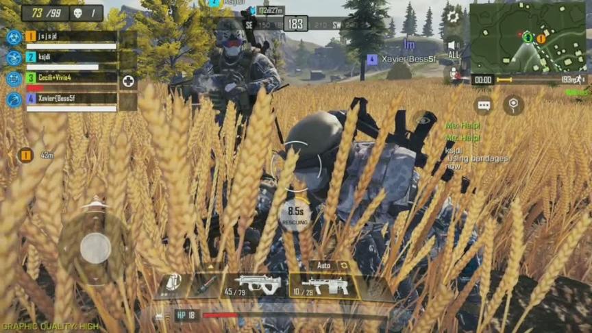 使命召唤手游:老外开车撞队友，打击者秒杀boss，奖励却被抢了!